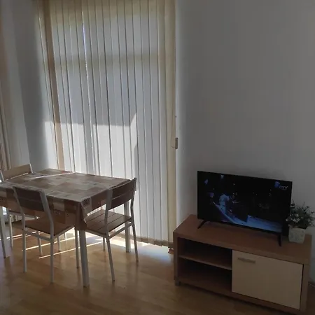 Apartamento Kirovi Primorsko