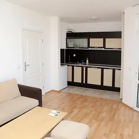 Kirovi Apartamento *